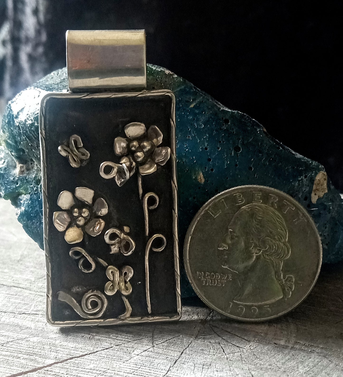 Nature scene pendant bees, butterflies, flowers and a snail.