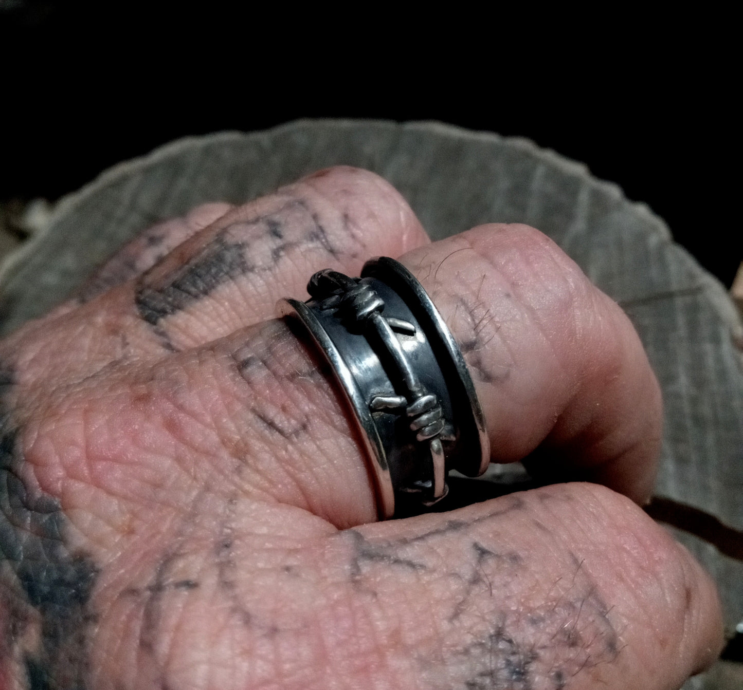 Mens barbwire fine silver ring