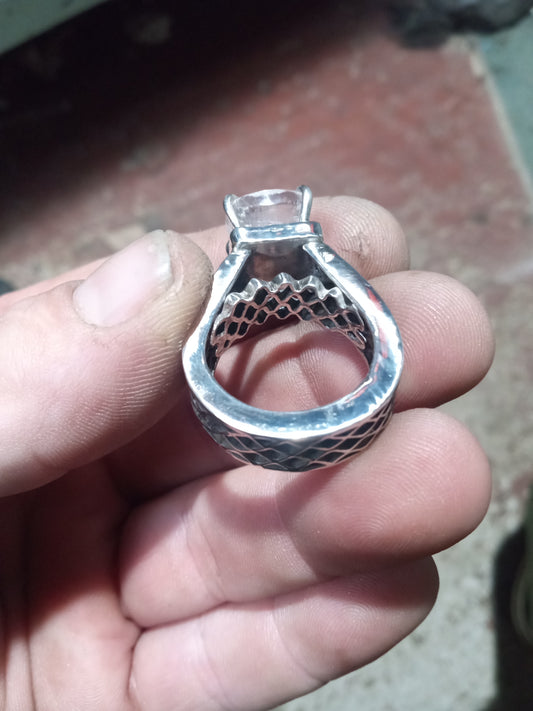 10ctw Goshenite ring made of fine silver