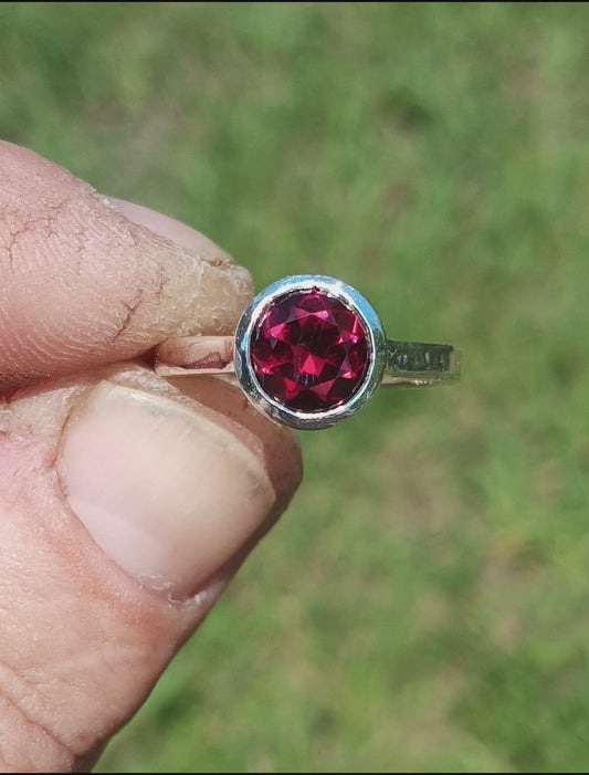 Rubellite tourmaline ring