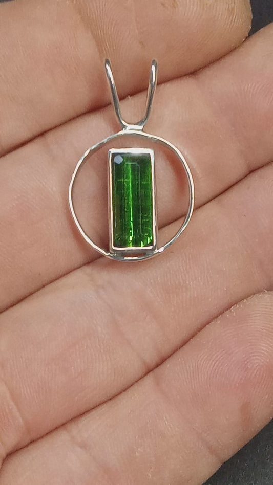 Spectacular large green tourmaline pendant and fine silver