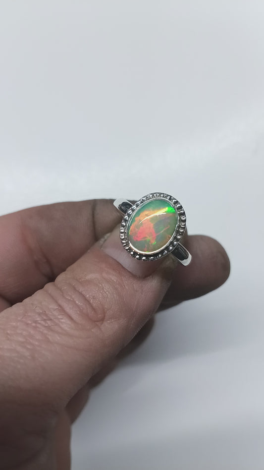 Top class opal ring