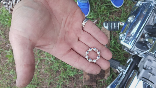 The fidgety ring . Sterling silver .