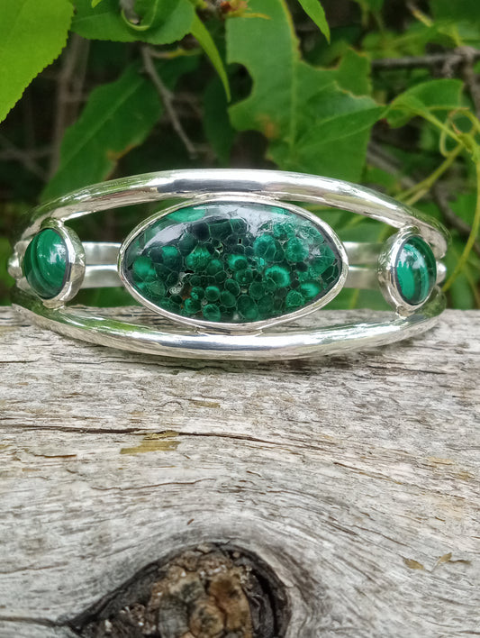 One of a kind outstanding Malachite cuff