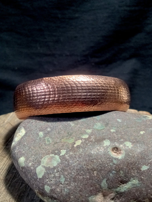 Pure copper textured cuff