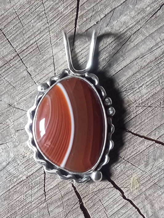 Lake Superior agate and fine silver pendant